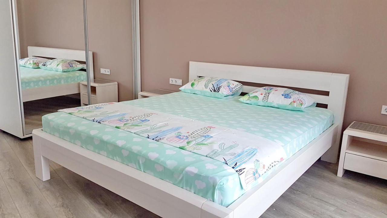 Most City Apart-Hotel Апарт-готель 3*