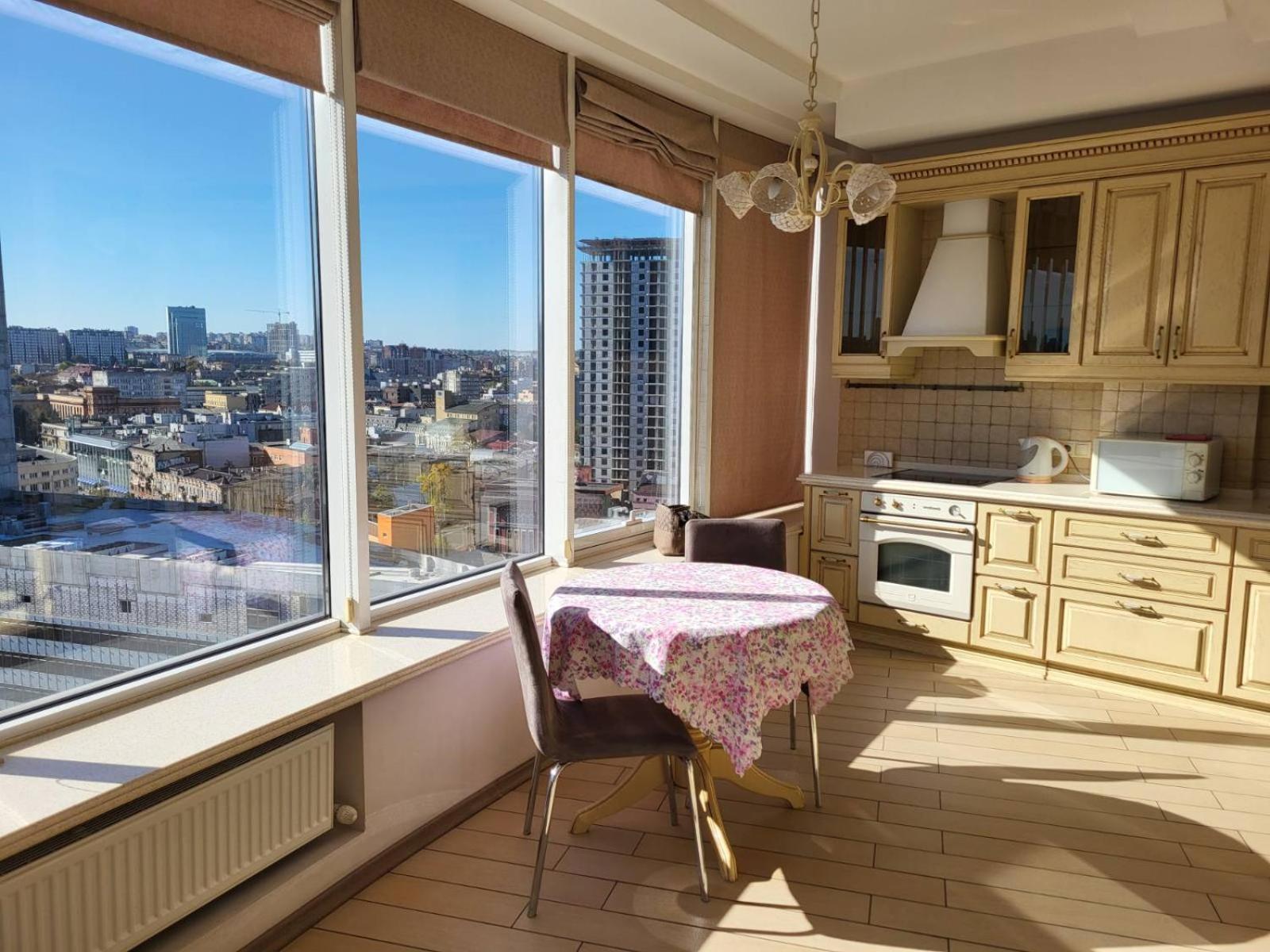 Most City Apart-Hotel 3* Дніпро